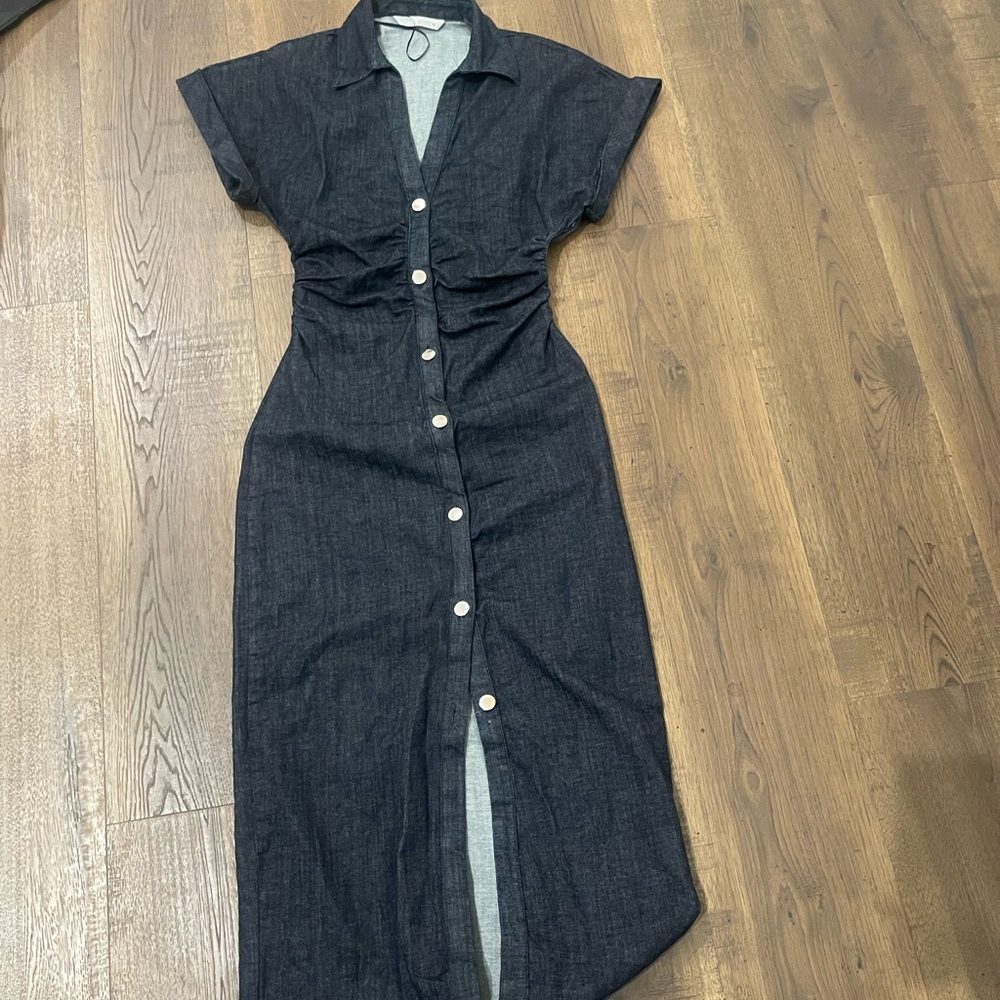 Zara Black Button-Front Denim Maxi Dress - Picture 3 of 4